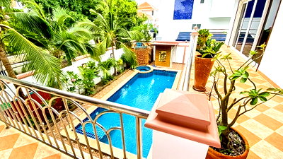 เช่าบ้านเดี่ยว ชลบุรี : Private Pool Villa for Rent Near the Beach in Jomtien, Pattaya