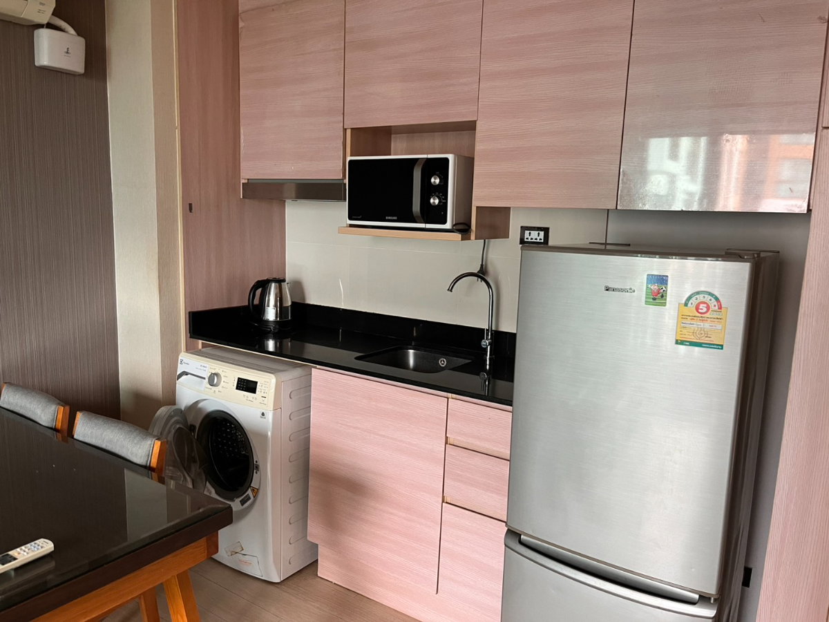 รูป ผนังอิสระ วิวสระว่ายน้ำ 2 BEDROOM ไนซ์ สวีท 2 สนามบินน้ำ ชั้น 6 - รูปที่ 3/11