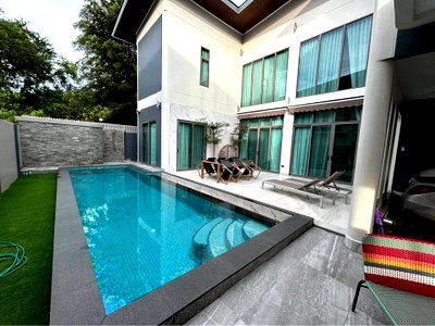 Houses for sale Frost Magical Ice of Siam : ✨ Luxury 2-Storey Pool Villa for Sale ✨  📍 98 LakeVille, Mabprachan