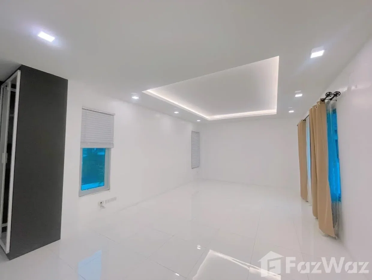 รูป บ้านเดี่ยวให้เช่า 4 ห้องนอน ในโครงการ หมู่บ้านรัตนาวดี 1642320 - รูปที่ 4/21