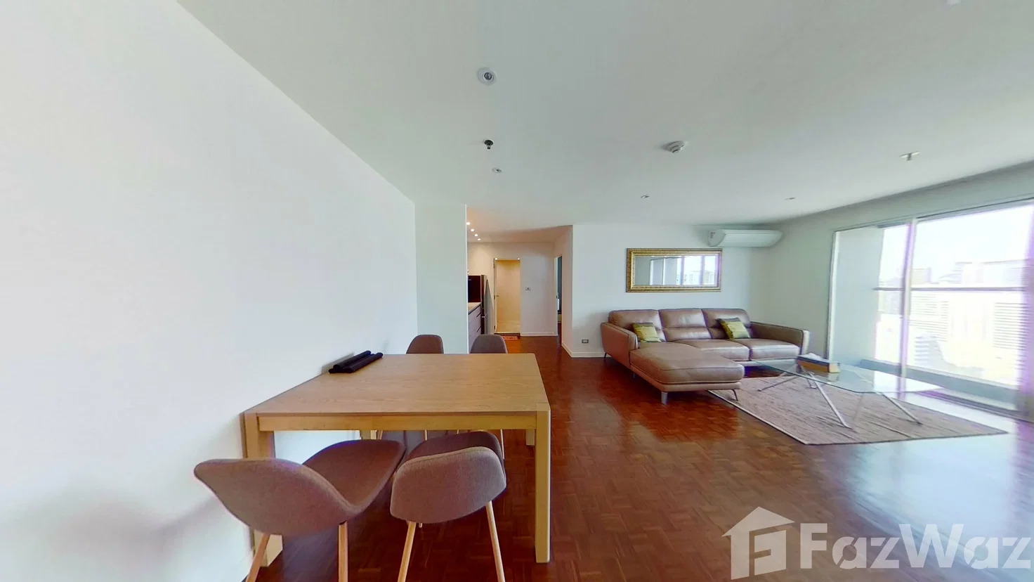 รูป Sukhumvit Suite Gem: Experience Sophisticated Living in Khlong Toei Nuea 164932 - รูปที่ 5/11