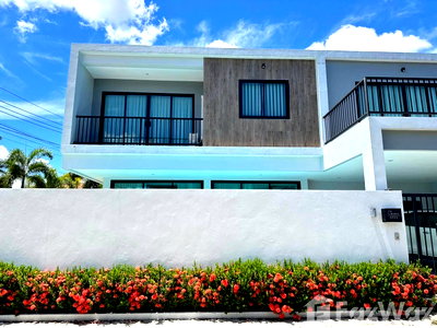 เช่าบ้านเดี่ยว ชลบุรี : วิลล่าให้เช่า 3 ห้องนอน ในโครงการ ฮิเวรี่ พูล วิลล่า 1 5343833