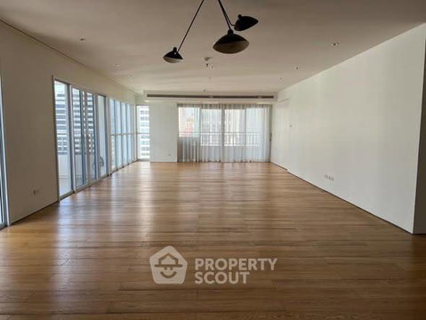 4-BR High-Floor 341 Sqm Condo For Sale | Sathorn Park Place, MRT Lumphini (ID 2560115)