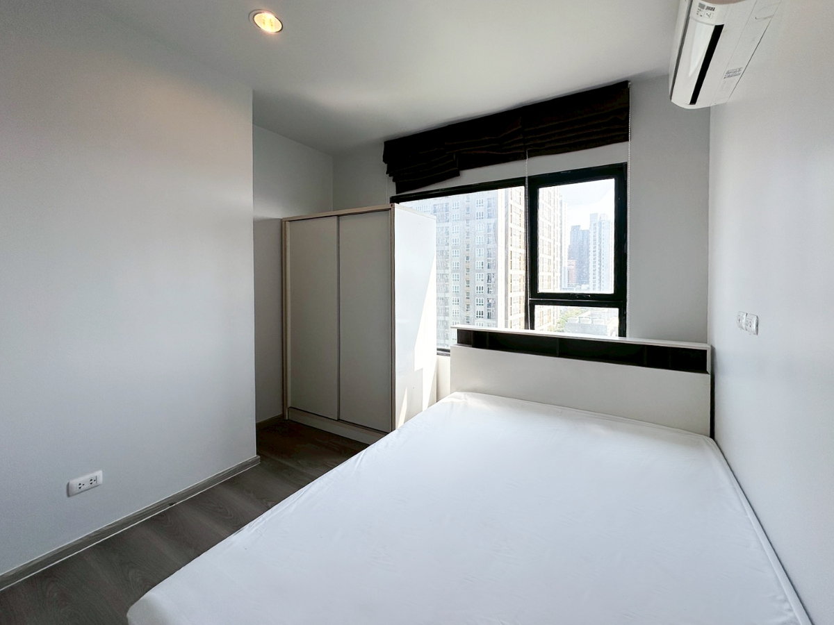 picture Aspire Sathorn - Taksin (Copper Zone) - 10/16