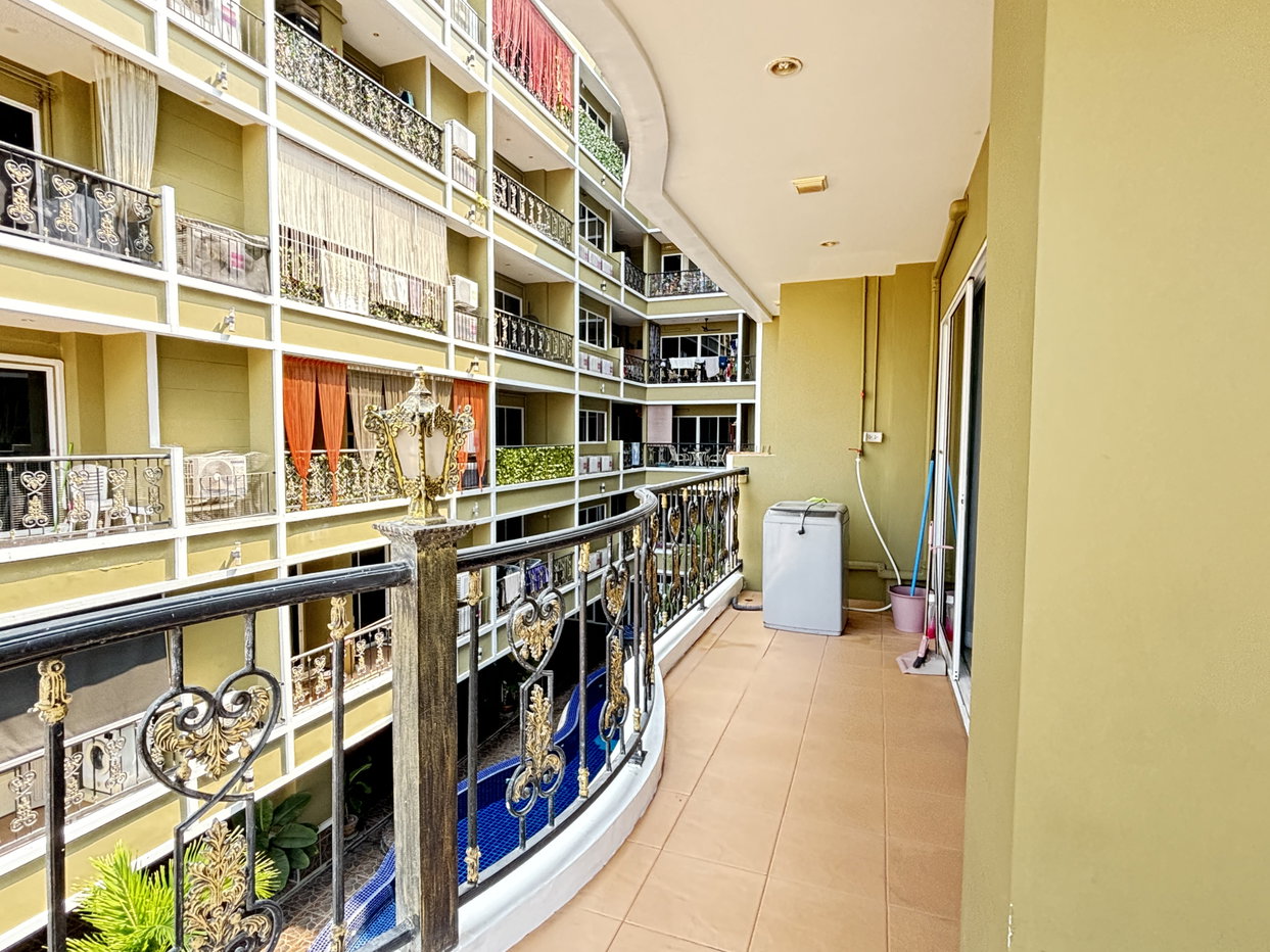 รูป Siam Oriental Twins Unit for sale in Pratumnak - รูปที่ 11/12