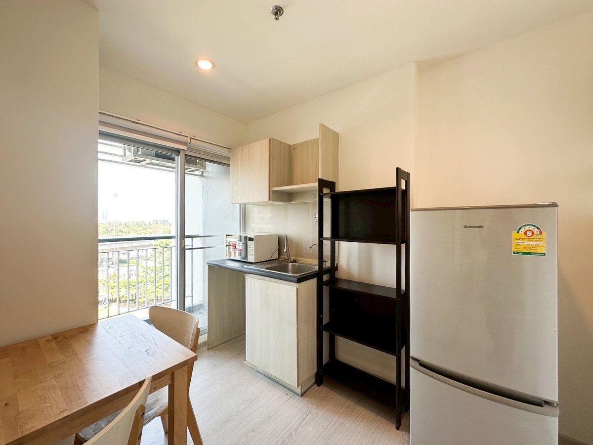 picture Aspire Sathorn -                Taksin - 5/17