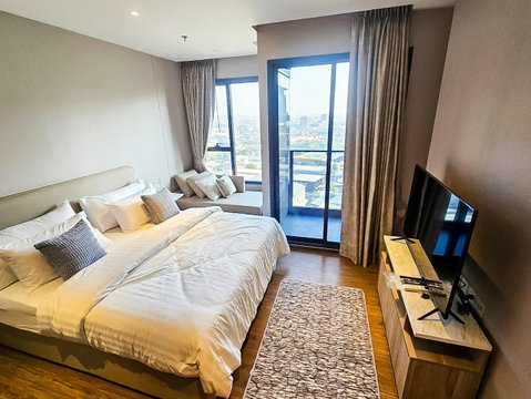 Condominium for Sale at Once Pattaya in Central Pattaya 1BR