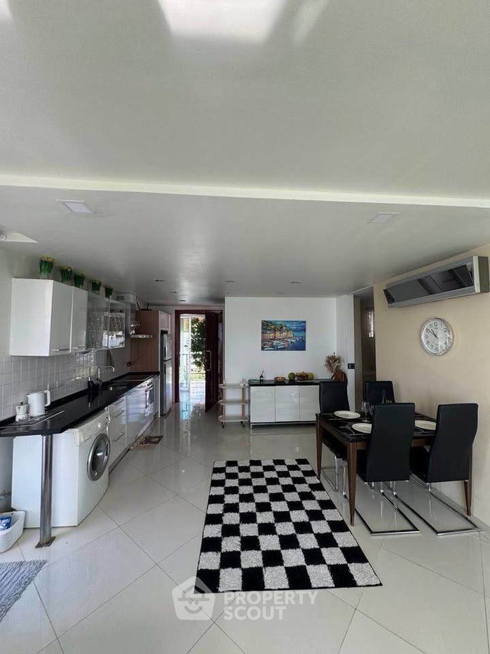 รูป คอนโด 2 ห้องนอน 82 ตร.ม. ขาย ลากูน่า เฮ้าส์ คอนโดมิเนียม ใกล้ซานกจารี ออฟ ทรูธ นาเกลือ (ID 2567889) - รูปที่ 4/10