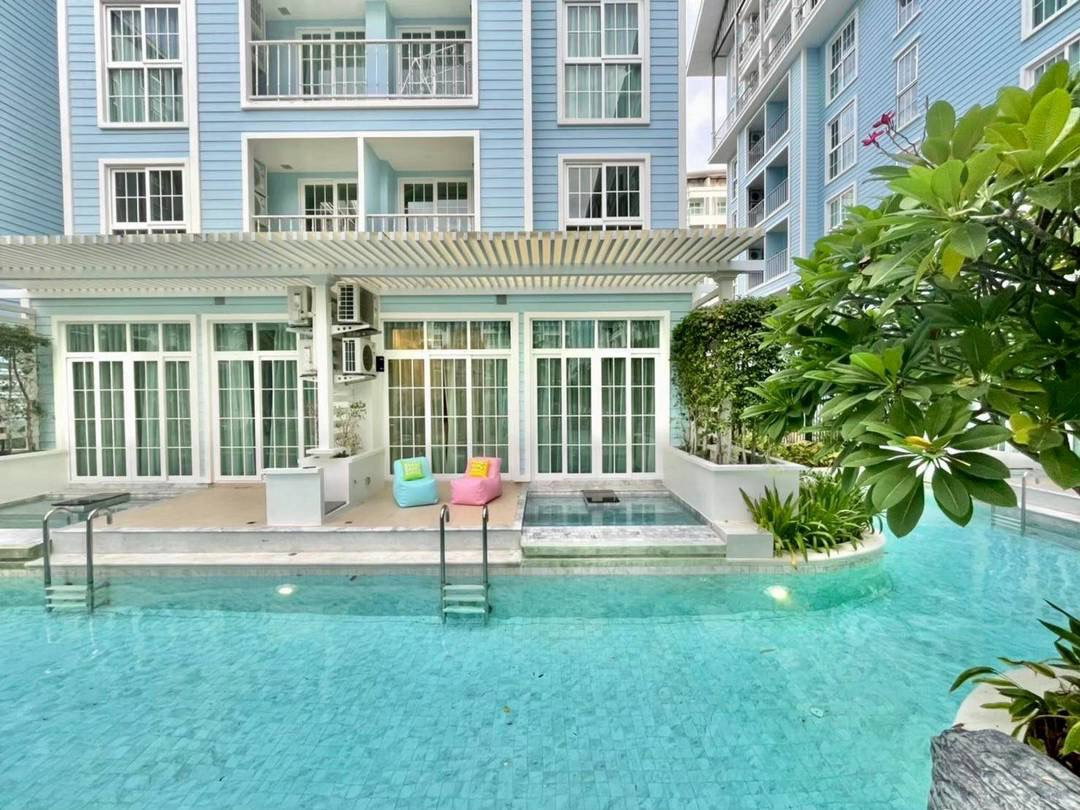 รูป Grand Florida Beachfront Condo Unit for sale in Na Jomtien - รูปที่ 2/11