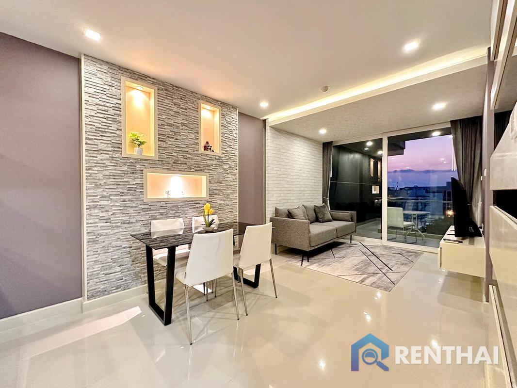 รูป สำหรับ ขาย คอนโด 2 ห้องนอน ที่ Apus Condominium - รูปที่ 2/14
