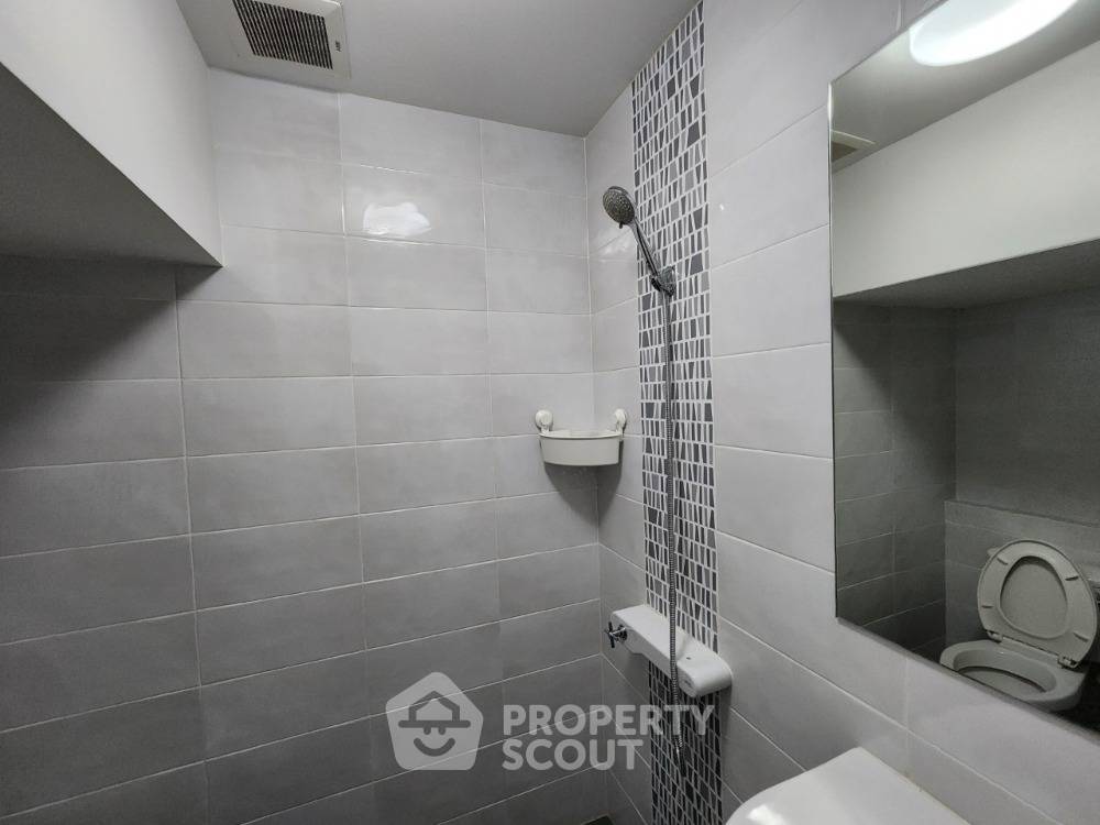 picture 3-BR House 130 Sqm For Sale Sao Thong Hin, Bang Yai (ID 1387619) - 21/52