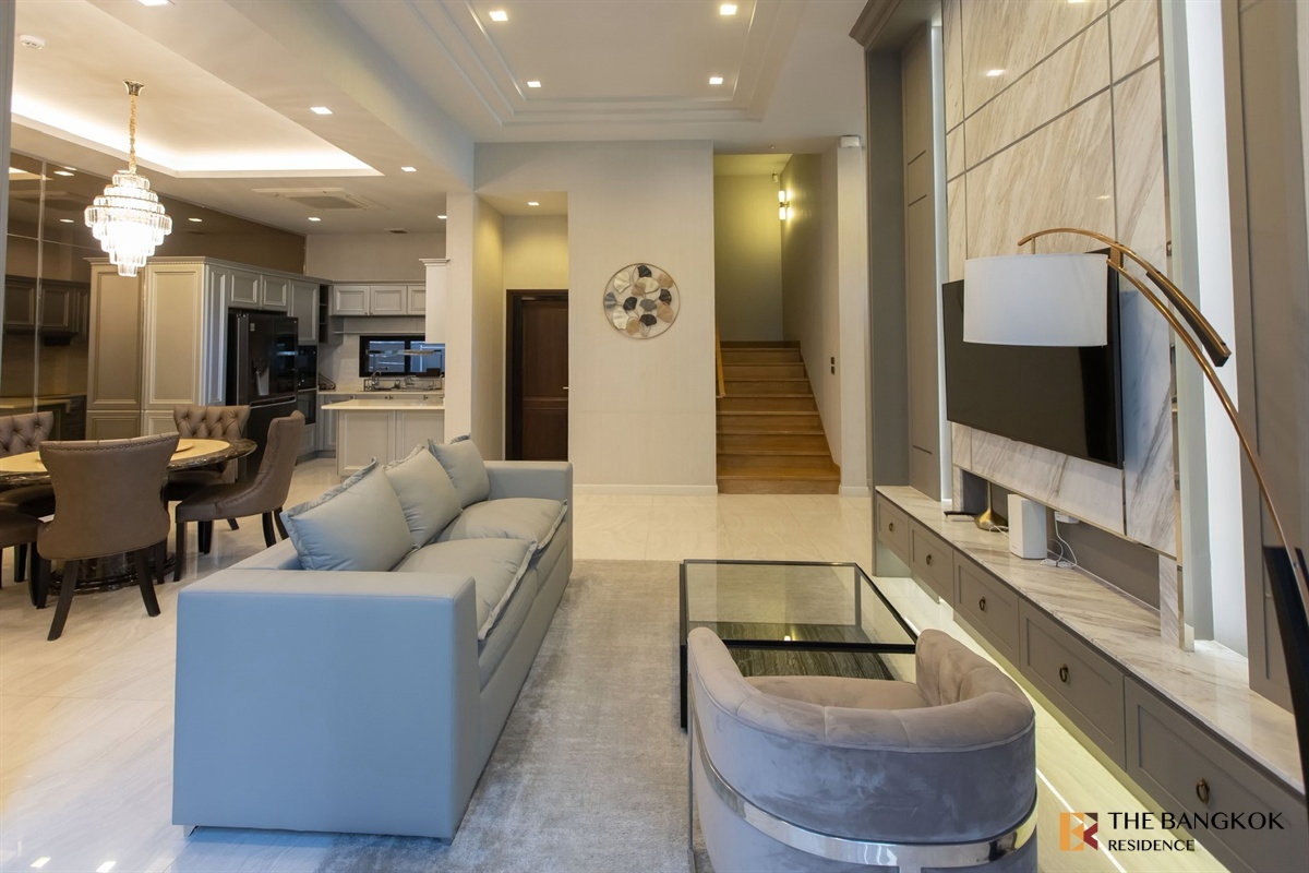 รูป  Artale Ekkamai-Ramintra 🏡 บ้านหรูระดับพรีเมียม ตกแต่งครบ พร้อมเข้าอยู่ 💎  - รูปที่ 8/19