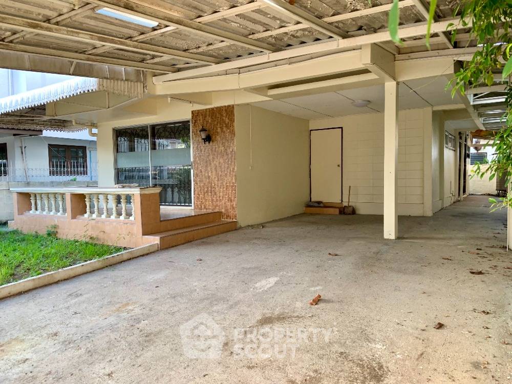 รูป บ้านเดี่ยว 4 ห้องนอน ขาย ในบ้านใหม่ ปากเกร็ด นนทบุรี (325 ตร.ม.) (ID 1414597) - รูปที่ 3/18