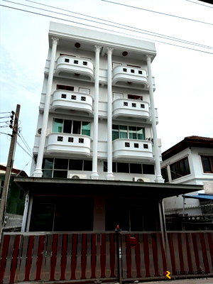 อาคารพาณิชย์ วิทยาลัยป้องกันราชอาณาจักร (วปอ.) : อาคารพาณิชย์ 6 ชั้น ทำเลห้วยขวาง ดีมานด์สูง! ใกล้ MRT สุทธิสาร