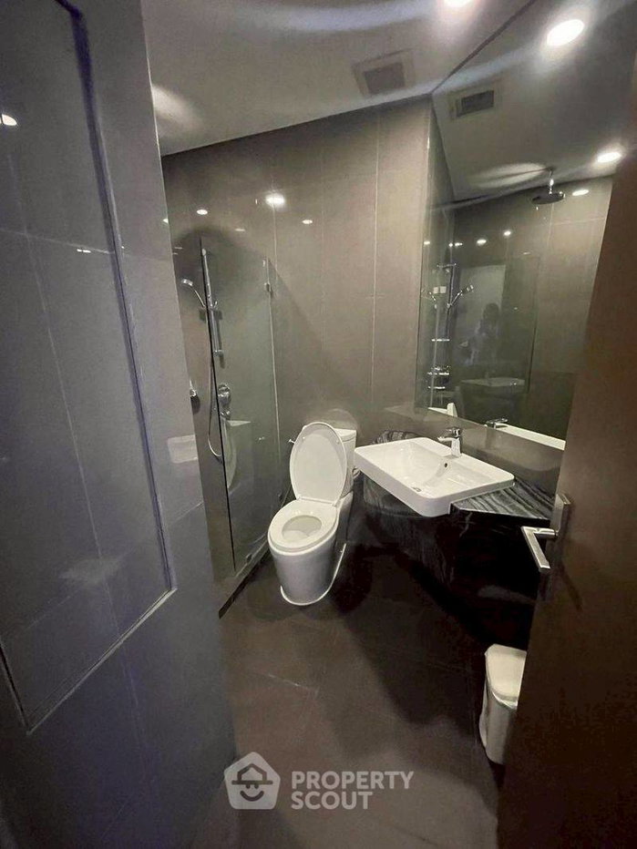 รูป คอนโด 2 ห้องนอน 63 ตร.ม. ใน Ashton Chula Silom ใกล้ MRT สามย่าน 100 เมตร (ID 2575083) - รูปที่ 18/19