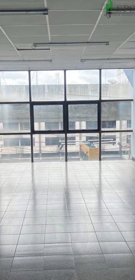 รูป ให้เช่า อาคารพาณิชย์ 6 ชั้น ปรับปรุงใหม่ ใกล้สถานีสำโรง (SPSSR29) - รูปที่ 11/17