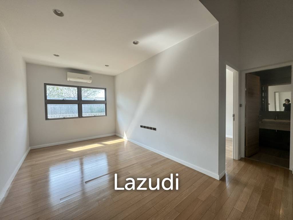 รูป 3 Bed 3 Bath Private Nirvana Through Ekamai-Raminthra - รูปที่ 10/21
