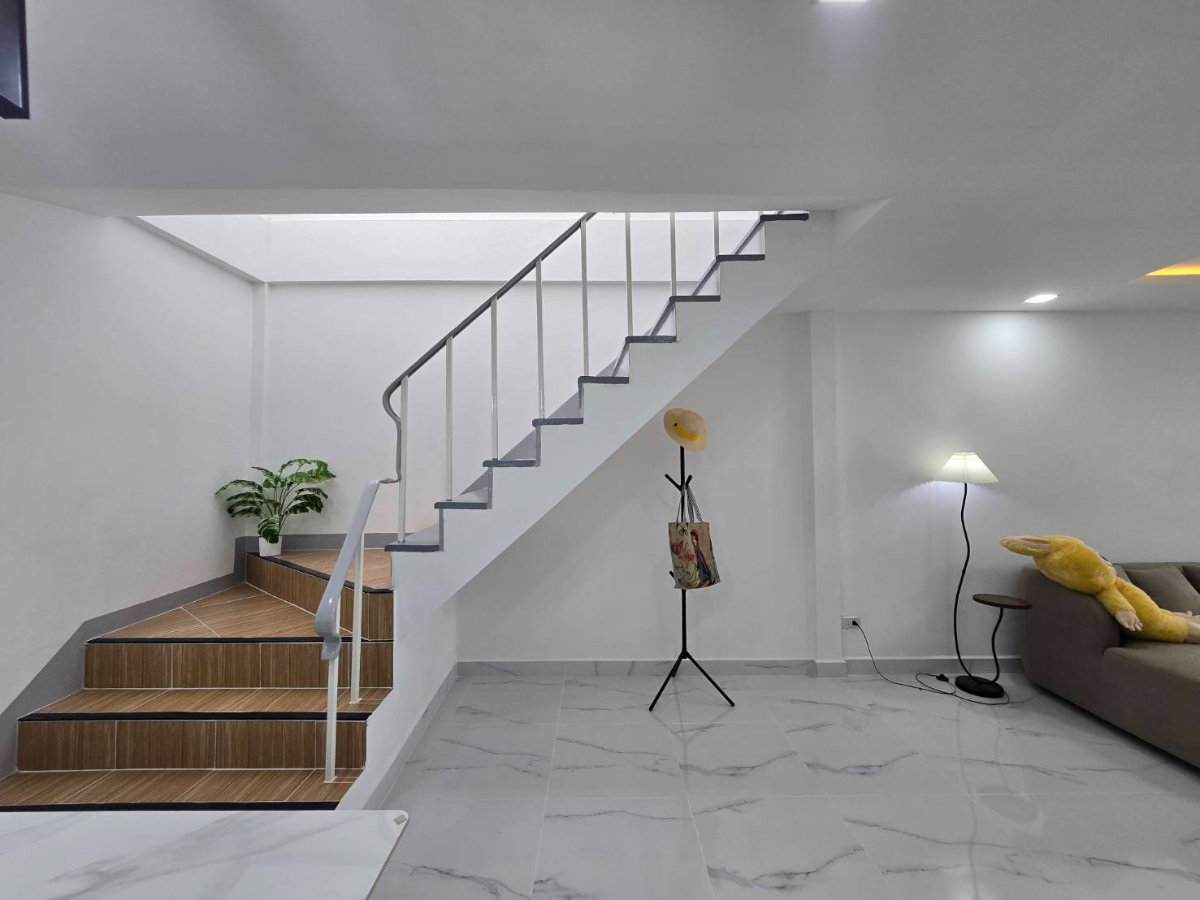 รูป ทาวน์เฮาส์ 2ชั้น หลังมุมใน ตกแต่งรีโนเวทใหม่ ทำเลดี หมู่บ้าน อัมรินทร์3ผัง4 ซอยสายไหม15 ใกล้สนามบินดอนเมือง - รูปที่ 18/34