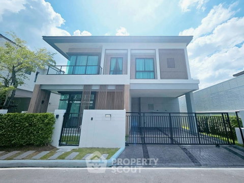 บ้าน 4 ห้องนอน พร้อมเลี้ยงสัตว์ Bangkok Boulevard บางนา กม.5 (ID 2574981)