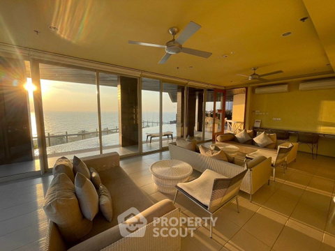 คอนโด 2 ห้องนอน 96 ตร.ม. บ้านเทว ทะเล อควา มารีน ใกล้ชายหาดชะอำ (ID 2579028)