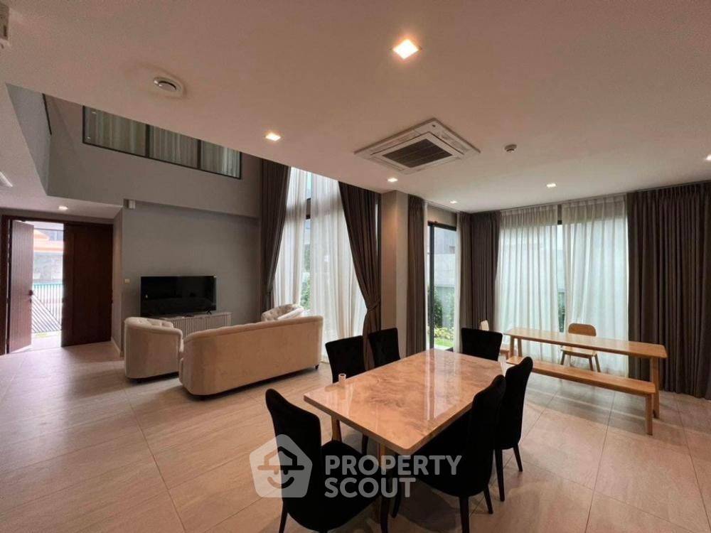 รูป บ้าน 4 ห้องนอน 440 ตร.ม. เลี้ยงสัตว์ได้ ที่ The Gentry Phatthanakan 2 (ID 2578644) - รูปที่ 3/20