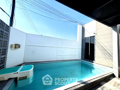 เช่าบ้านเดี่ยว ม.ศิลปากรวิทยาเขตสารสนเทศเพชรบุรี : วิลล่า 2 ห้องนอน ให้เช่า โครงการ Villa Town Pool Huahin ในตัวเมืองหัวหิน (ID 2579986)