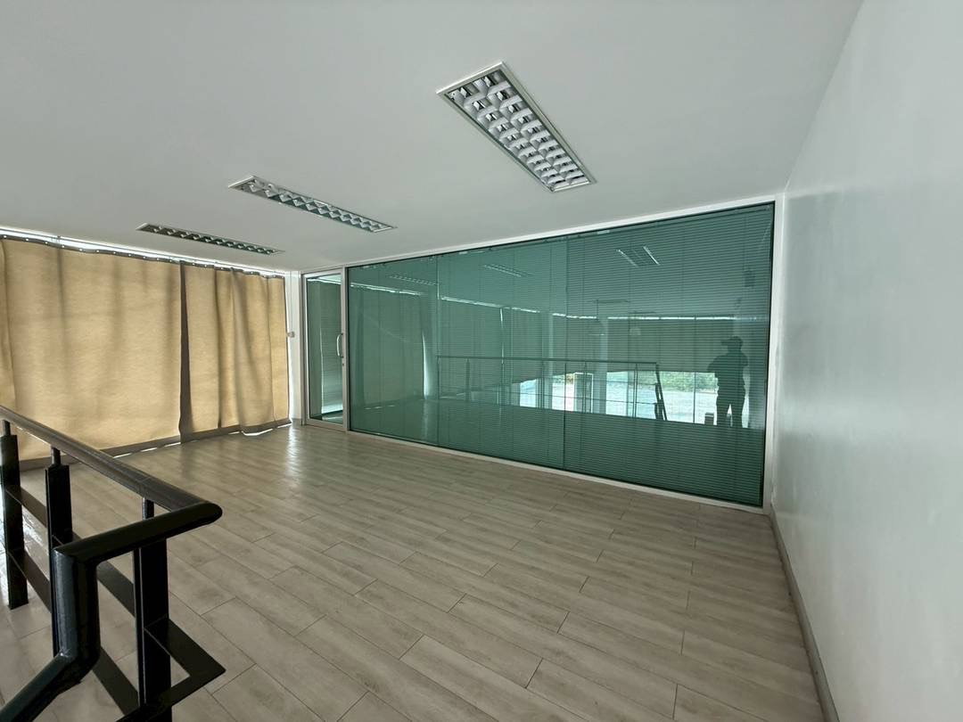 picture For Rent Office and Showroom, Soi Praksa 17 Unit 8/88 - 8/15