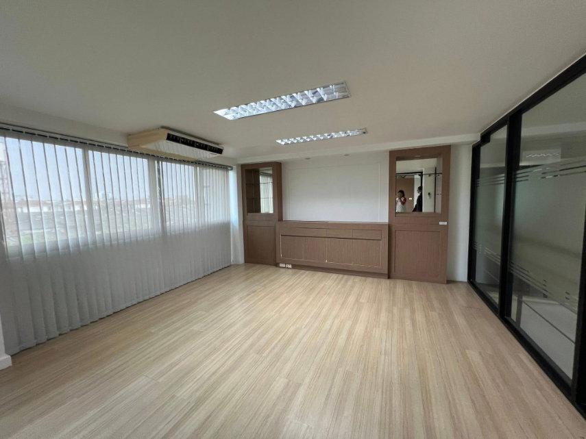 รูป ให้เช่า Home Office Nirvana@Work เกษตร ติดบุญถาวร ตกแต่งบิลด์อินสวย ตึกพร้อมเข้าอยู่ค่ะ🚩 - รูปที่ 26/42