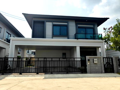 Houses for sale Thai Polymer Textile  : FOR SALE Britania Bangna-Srivaree Project Moo 6, Sisa Chorakhe Yai Subdistrict, Bang Sao Thong District, Samut Prakan Province 10570