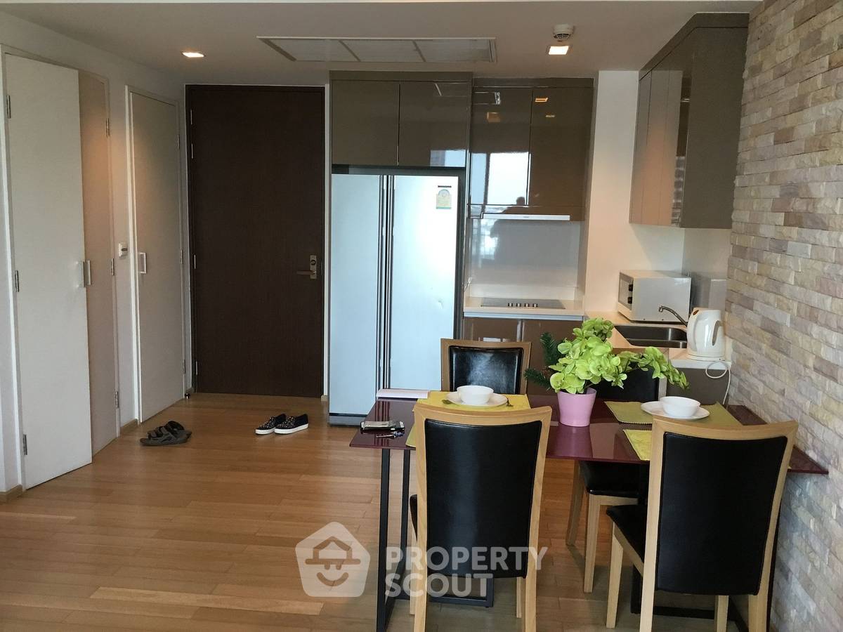 รูป คอนโด 2 ห้องนอน ขนาด 62 ตร.ม. ที่ Siri At Sukhumvit ใกล้ BTS ทองหล่อ 200 ม. (ID 512951) - รูปที่ 3/8