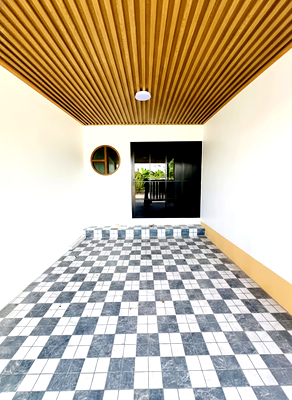 ทาวน์โฮม ถนนพรประภานิมิต : Twin House for Sale 2 Bedrooms East Pattaya