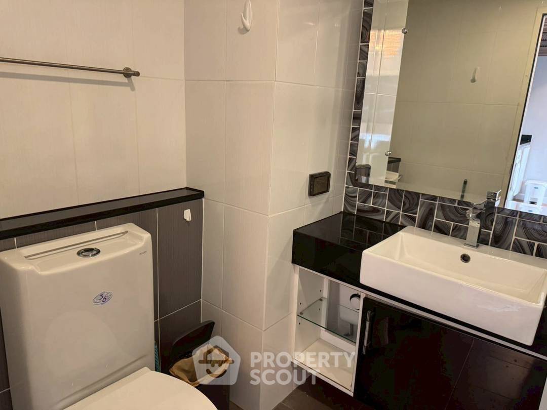 รูป คอนโด 2 ห้องนอน ขายที่ Dusit Grand Park พัทยา (ID 2365898) - รูปที่ 6/9