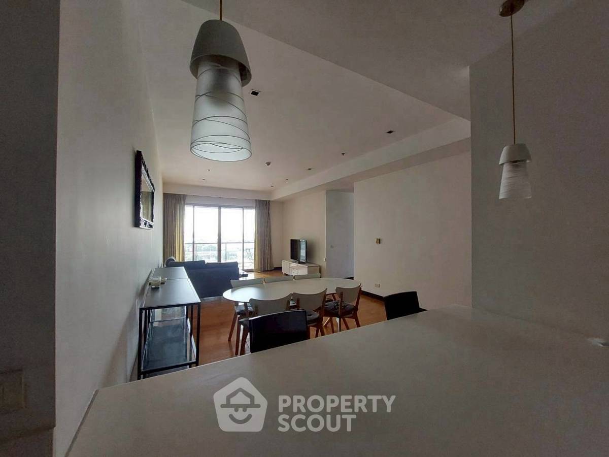 รูป คอนโด 3 ห้องนอน 127 ตร.ม. ขาย The Lofts Yennakart ยานนาวา ใกล้ช่องนนทรี (ID 2359255) - รูปที่ 5/17