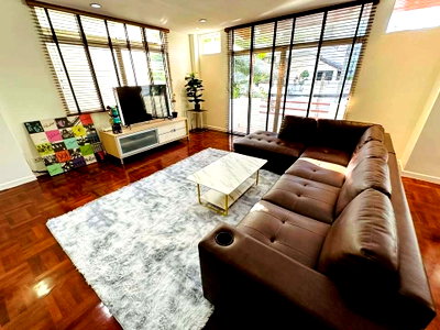 Houses for sale Watthana : LTHC14232 – House for Sale | Single House Phrom Phong | 400 sqm | 5 Beds 5 Baths | Near BTS Phrom Phong | 120 MB