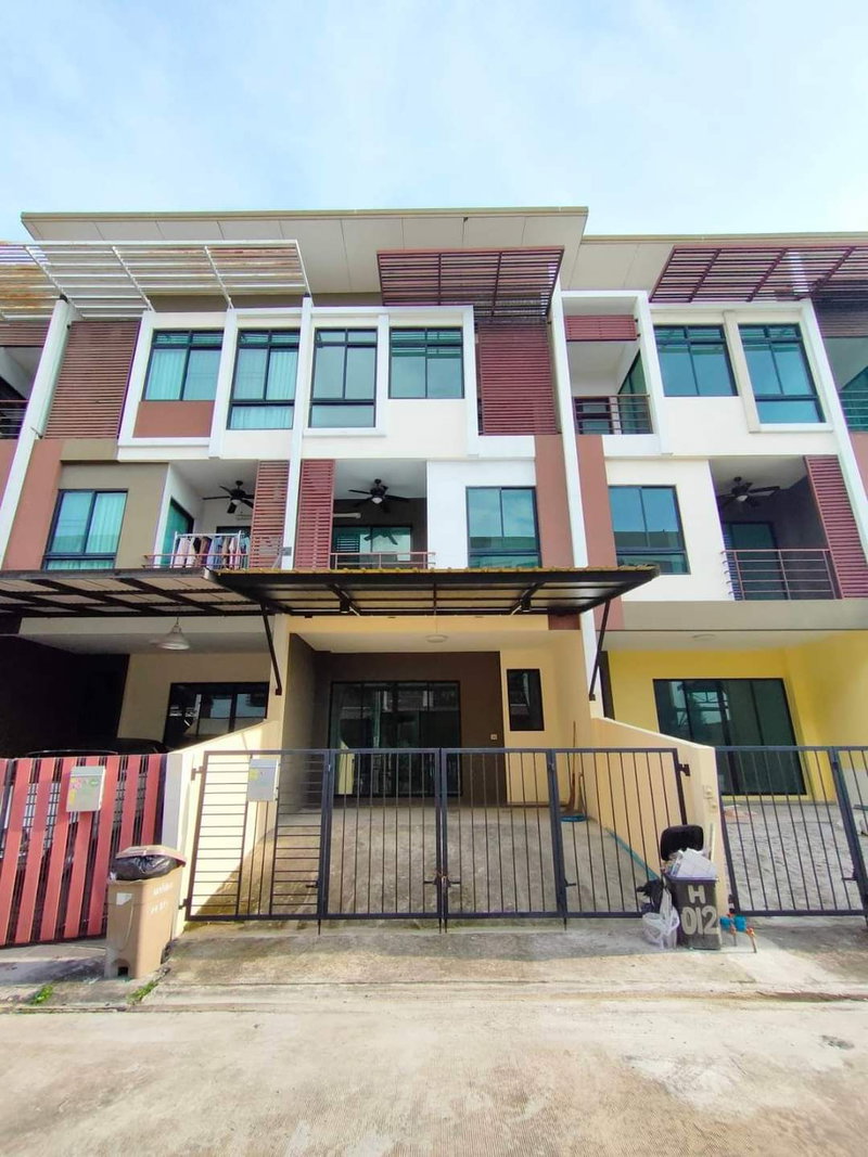 ทาวน์โฮมให้เช่า : 🏠 ให้เช่าบ้าน : Sixnature Ekkachai 64/5 (ซิกเนเจอร์ เอกชัย 64/5) รหัสทรัพย์ | 📌LNP-H779