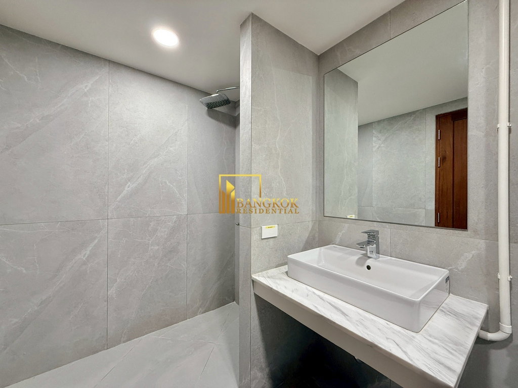 รูป Royal Castle | Renovated 3 Bedroom Condo in Phrom Phong - BR60925CD - รูปที่ 24/38