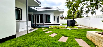 Houses for sale Frost Magical Ice of Siam : Single Detached House for Sale Pong Mabprachan East Pattaya