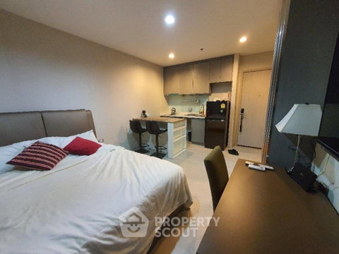 High-Floor 1-BR 24 Sqm at Rhythm Sukhumvit 36-38, 300m to BTS Thong Lor (ID 1407016)