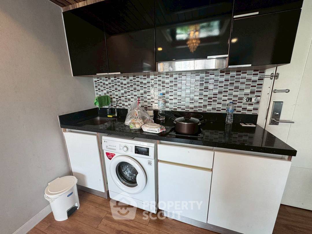 รูป คอนโด 2 ห้องนอน ขายที่ Dusit Grand Park พัทยา (ID 2365898) - รูปที่ 4/9