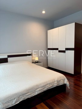 1 Bed Large Room City View Super High Floor Fully furnished Good Location Close to  MRT Petchaburi 900 m @  Circle Condominium