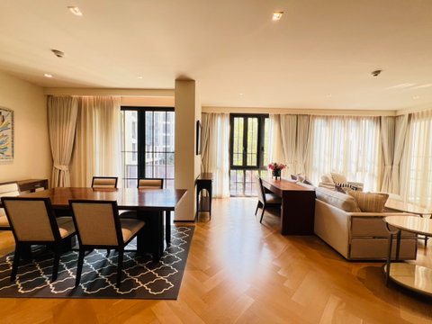 For sell The Reserve Sukhumvit61 2bed, 3bath, 125sqm 【Line: Yosita828】
