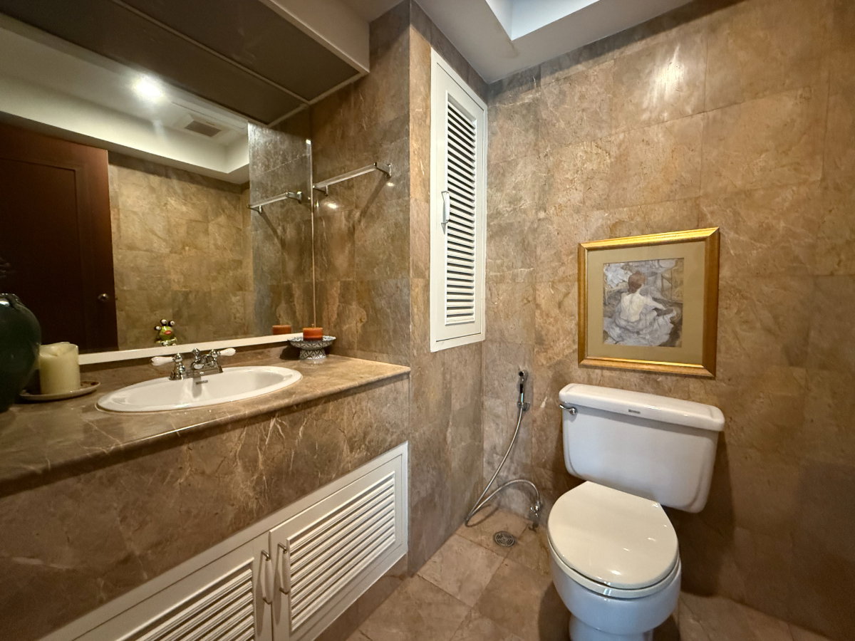 รูป 🏠✨ เบญจศรี คอนโดมิเนียม | 3 Bedrooms for Sale (HBH-ST-76) - รูปที่ 11/17