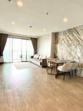 Aeras Condominium for Sale 2 Bedroom Corner Sea View Unit