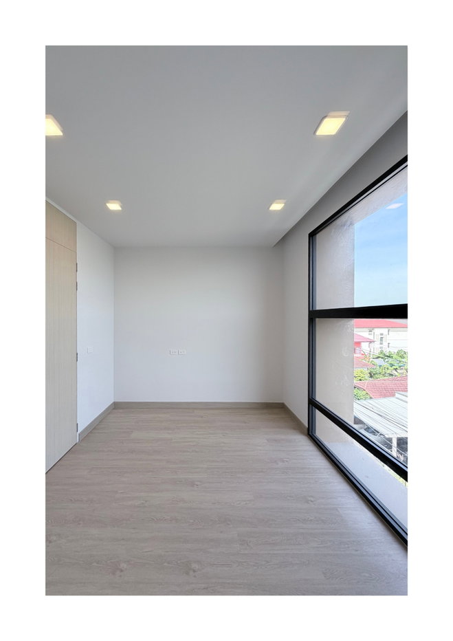 picture The Cabinet 29 | 3br 3bath 250sqm. - 35/43