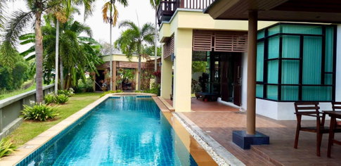 KT0195📲LineID @556ryccg🏡เช่าบ้าน เดอะวิลเลจ พรประภานิมิต34 4ห้องนอน 178ตรว 1ห้องแม่บ้าน พร้อมเฟอร์นิเจอร์