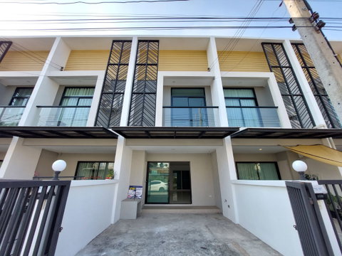 ให้เช่า บ้านทาวน์โฮม เมอริท เพลส ดอนเมือง