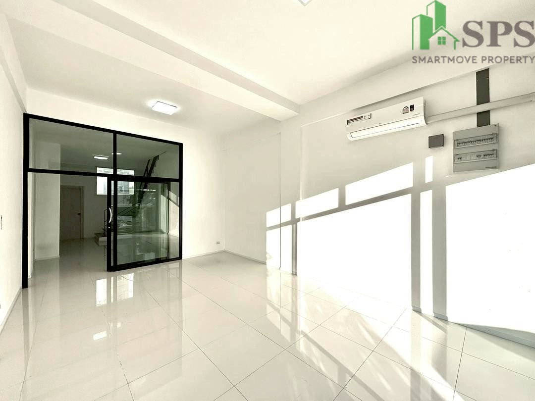 รูป อาคารพาณิชย์ ให้เช่า วิซีโอ รามคำแหง  (SPSJP78) - รูปที่ 3/10