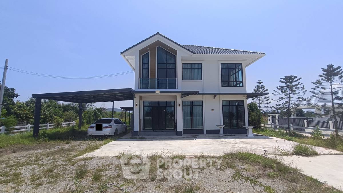 รูป บ้าน 3 ห้องนอน 190 ตร.ม. พร้อมเลี้ยงสัตว์ได้ ทำเลวังพง ตรังบุรี ประจวบคีรีขันธ์ (ID 2063551) - รูปที่ 1/34