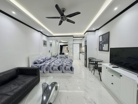 Baan Suan Lalana large studio for sale Jomtien Pattaya