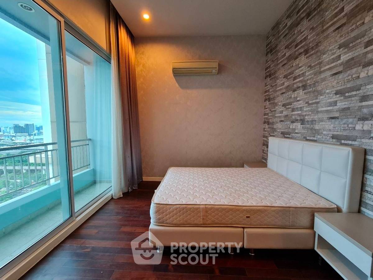 picture 30th-Floor 3-BR 180 Sqm Circle Condominium, MRT Phetchaburi (ID 2587723) - 6/14